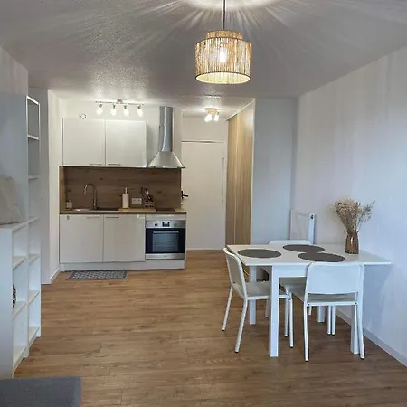 Cosy Apartment *
